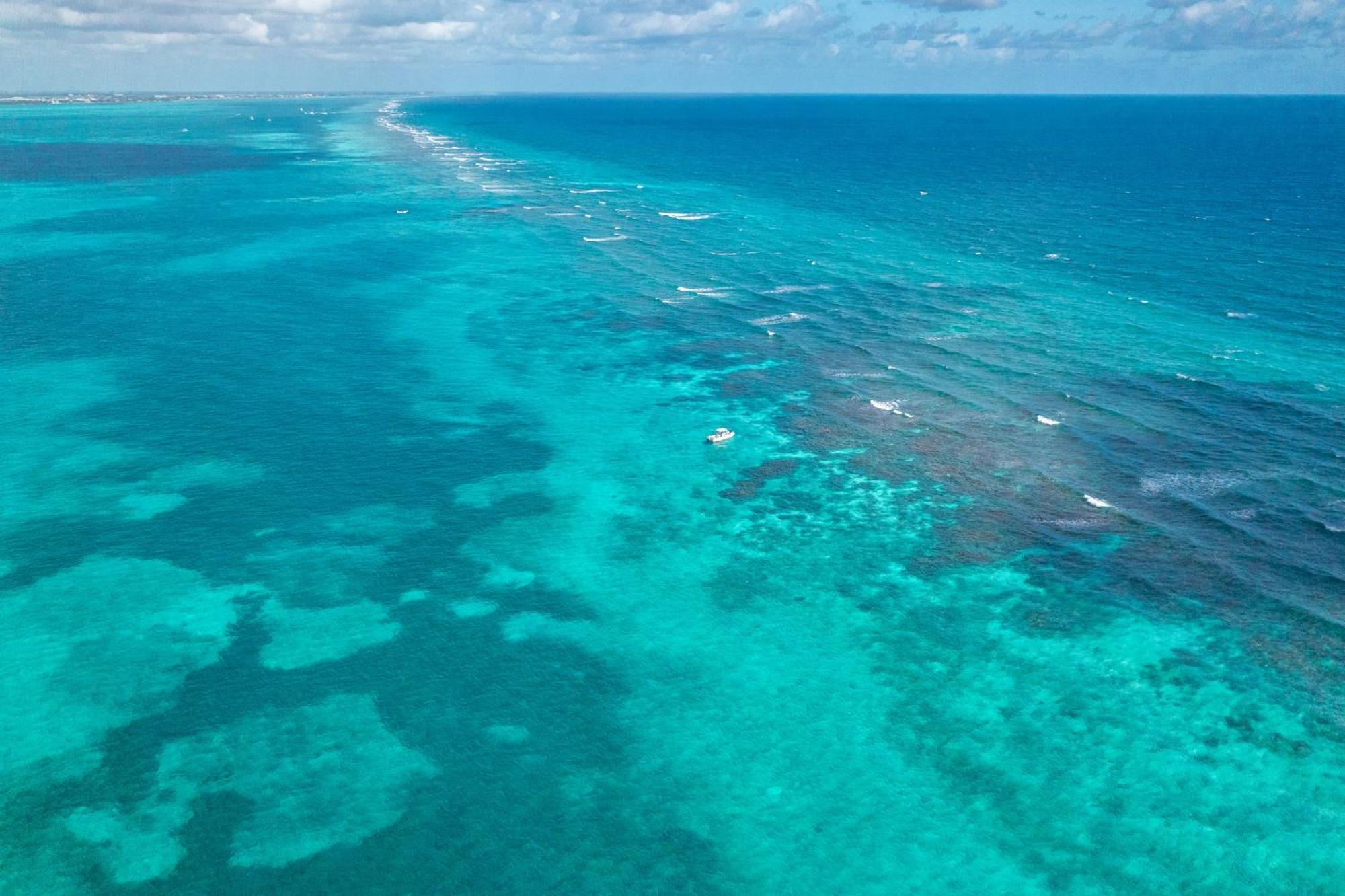 Margaritaville Beach Resort Ambergris Caye - Belize 산페드로 외부 사진